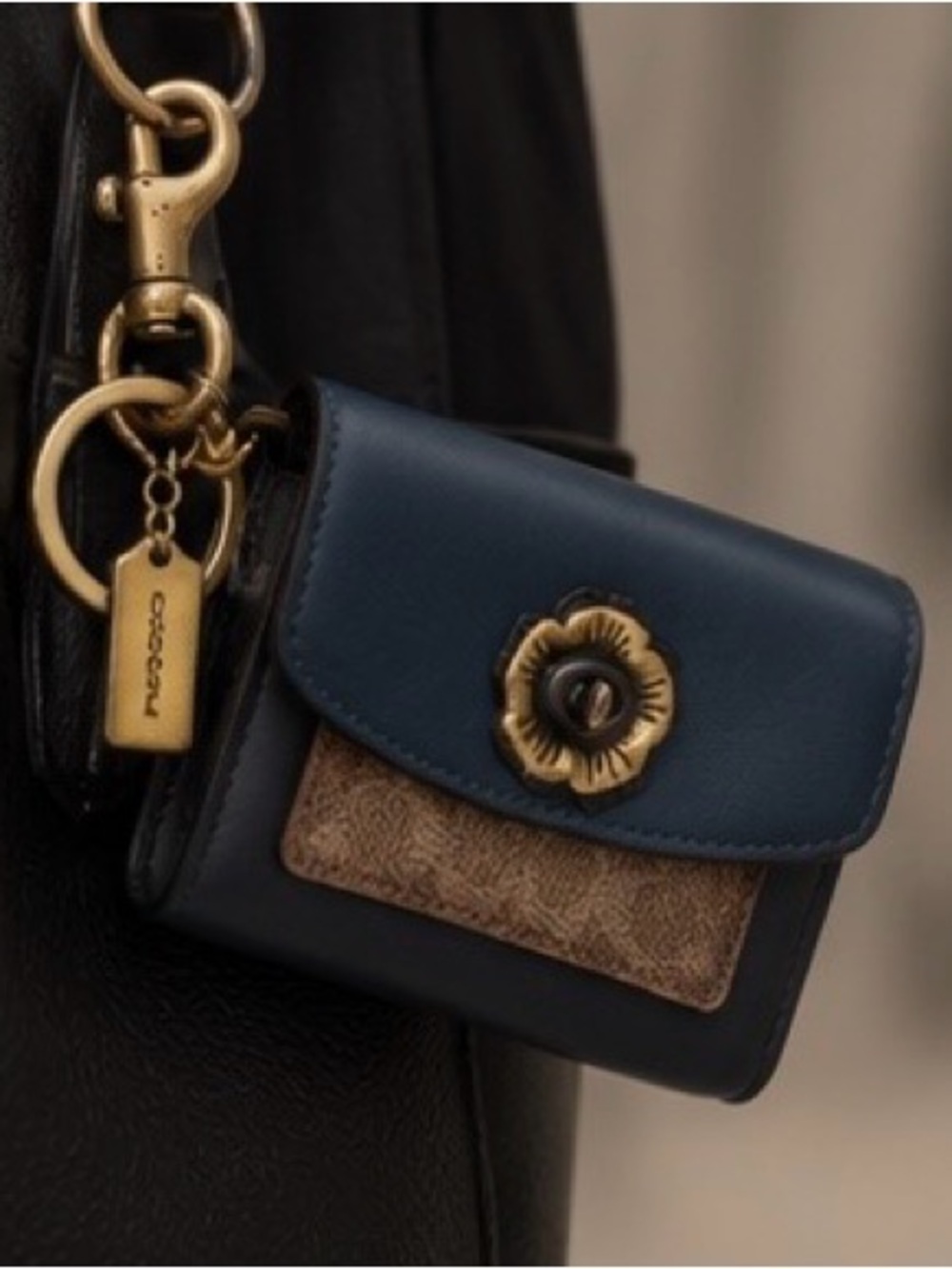 Coach Tea Rose Snakeskin Leather Mini Parker Card Case Key Chain